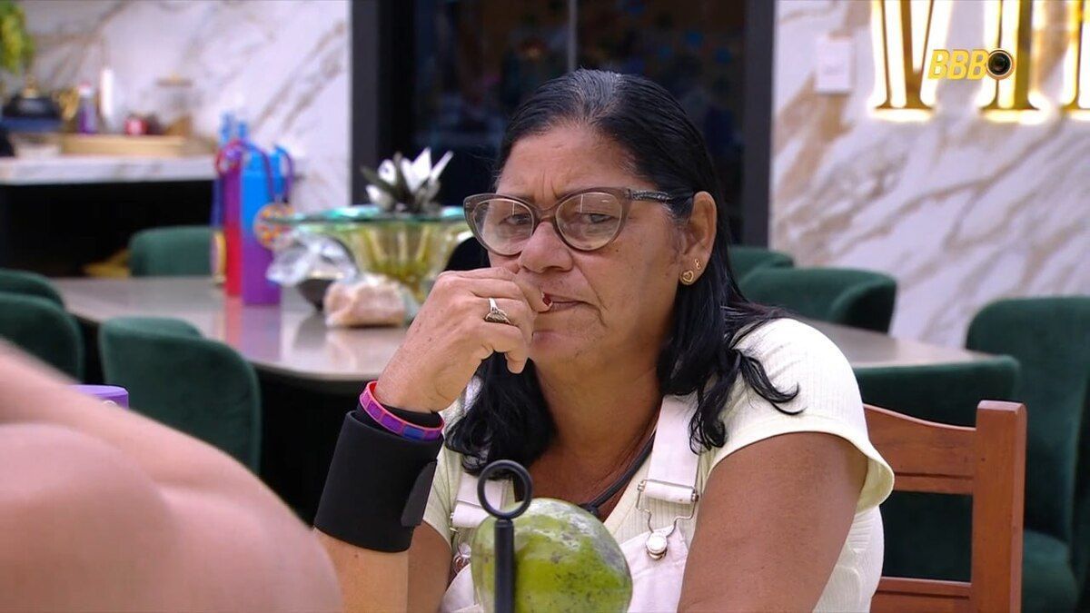 Dona Delma aconselha Maike sobre flerte com sisters no BBB 25: 'Mosca de padaria'
