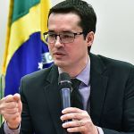 TSE tem dois votos para manter cassação de Deltan Dallagnol