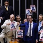 Câmara oficializa cassação do mandato de Deltan Dallagnol