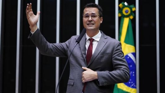 Deltan Dallagnol teve mandato cassado pelo TSE nesta terça-feira (16)