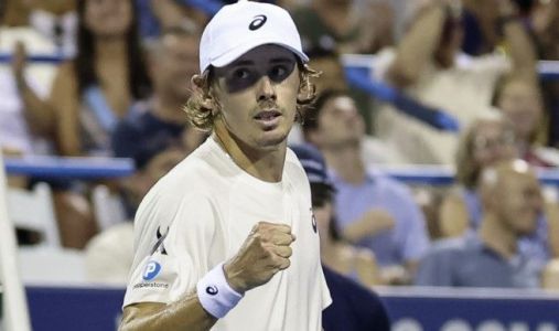Alex De Minaur celebra vitória no ATP 500 de Washington 2025