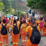 Servidores do Demlurb protestam contra Prefeitura de Juiz de Fora