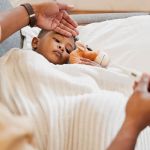 Aumento de infecções graves por rinovírus afeta crianças em 4 estados; saiba quais