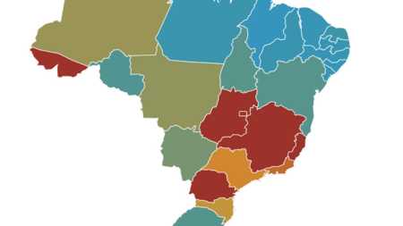 Foto mostra mapa de incidência de casos de dengue no Brasil