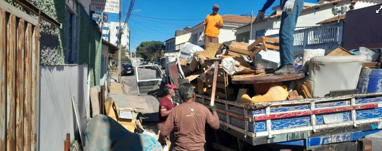 Mutirão de Limpeza chega aos bairros Santa Mônica e Minas Gerais nesta quarta