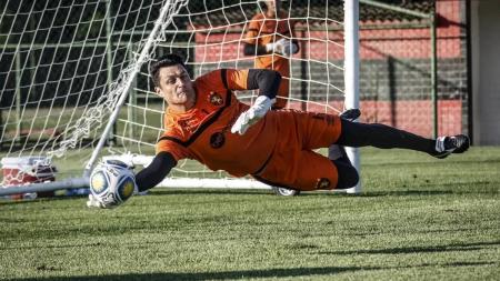 Denis é a principal novidade na escalação do Sport