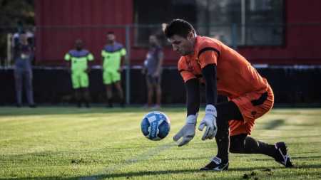 Denis, goleiro do Sport