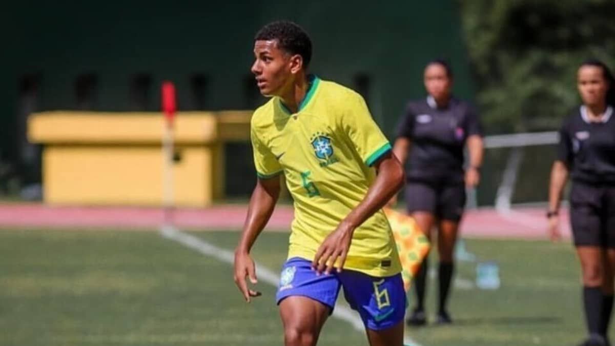 Lateral do Corinthians marca em vitória da Seleção Sub-15