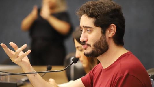 Denúncia protocolada pela vice do Psol em Minas pede destituição de Gabriel do cargo