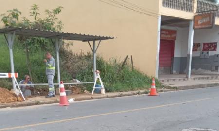 denuncia vazamento ponto de onibus resolvido bairro sao pedro Juiz de fora
