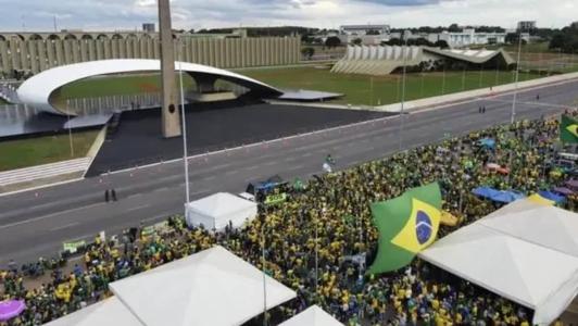 Denunciados foram presos em acampamento em frente ao QG do Exército