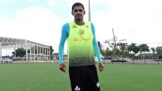 Deon, de 36 anos, era titular absoluto e ídolo do Bahia de Feira de Santana