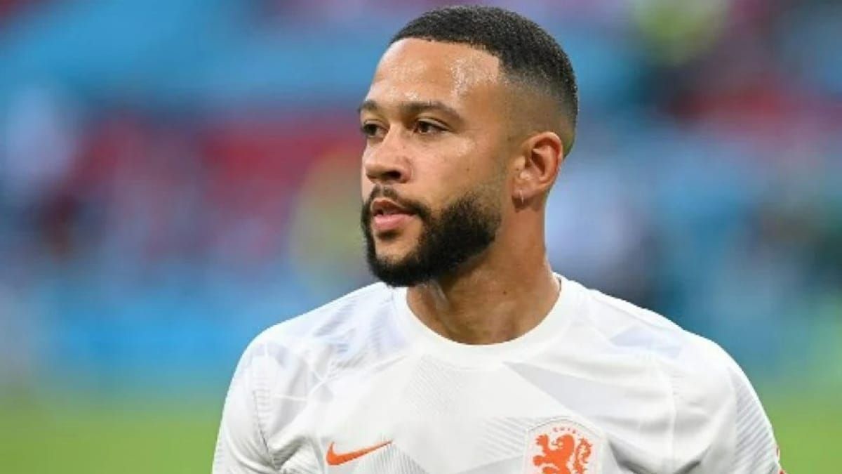 Corinthians não consegue cumprir prazo e Depay não poderá atuar na Copa do Brasil