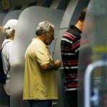 Benefícios de outubro do INSS começam a ser pagos semana que vem; veja calendário