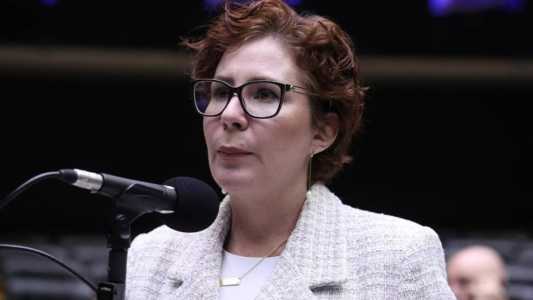 Deputada Carla Zambelli (PL-SP) prestará depoimento à Polícia Federal (PF) na segunda-feira (7)