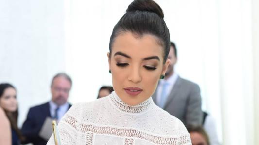 Deputada Chiara Biondini tomou posse nesta quinta-feira (23), um dia depois de completar 21 anos