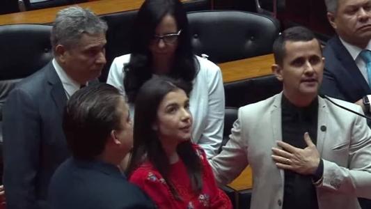Deputada Chiara Biondini registrou boletim de ocorrência após receber xingamentos no plenário da ALMG