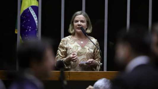 Deputada federal Gleisi Hoffmann é a presidente nacional do PT