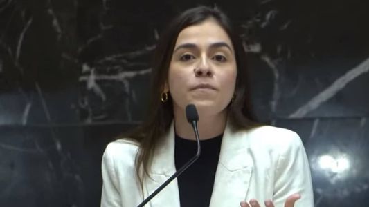 Deputada Lohanna França usou suas redes sociais para denunciar novas ameaças de estupro coletivo