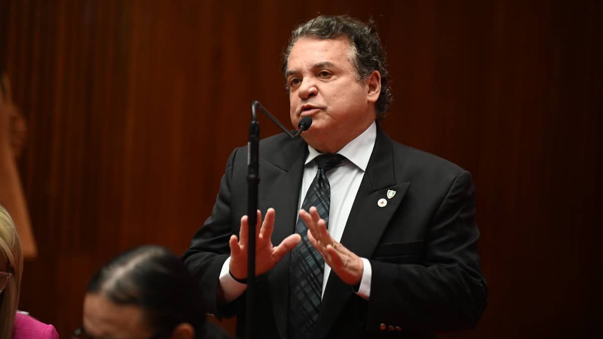 Deputado critica projeto para moradias no terreno do Aeroporto Carlos Prates: 'região já está entupida' 