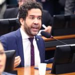 De fora da CPMI de 8 de janeiro, André Janones critica esquerda: 'elitismo e preconceito' 