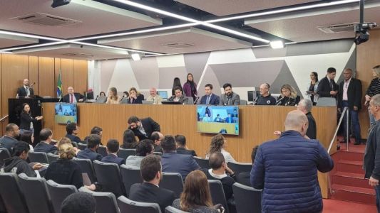 Deputado apresentou projeto de lei durante audiência que debatia casos de assédio na Polícia Civil