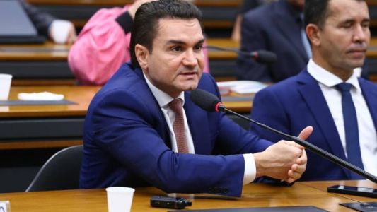 Deputado Celso Sabino, do União Brasil, deve assumir ainda nesta semana ministério do Turismo