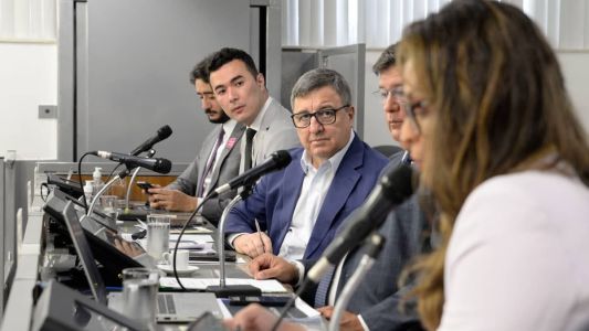 Deputado Danilo Forte (União Brasil), relator do orçamento de 2024, citou dificuldades em conseguir espaço para investimentos