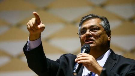 Deputado de oposição protocolou pedido de impeachment do ministro Flávio Dino na Procuradoria-Geral da República