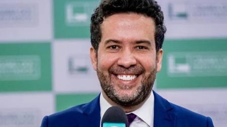 Deputado federal André Janones negou ter praticado 'rachadinha' em seu gabinete