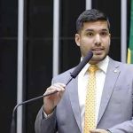 Base deve pedir à Pacheco para retirar André Fernandes da CPMI do 8 de janeiro