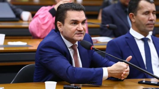 Deputado federal Celso Sabino é cotado para assumir o Ministério do Turismo no lugar de Daniela Carneiro