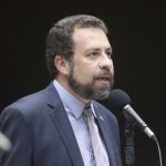 Rachadinha: Boulos vota por arquivamento de representação contra Janones no Conselho de Ética