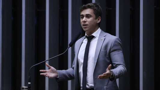 Deputado federal Nikolas Ferreira (PL-MG) criticou a reforma tributária, que deve ser votada até sexta-feira (7) na Câmara dos Deputados
