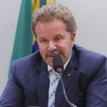 Leitura do relatório da MP das subvenções é adiada novamente, e governo espera que votação ocorra na quarta