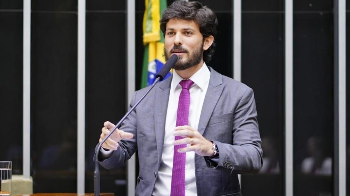 Veja como será a agenda de Marcelo Aro neste sábado (26)