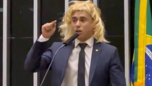 Deputado Nikolas Ferreira (PL) fez críticas ao movimento feminista e disse que se sentia mulher