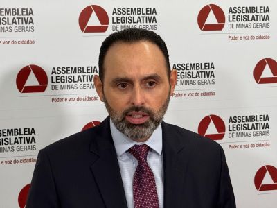 Ulysses Gomes, líder da oposição na Assembleia Legislativa.