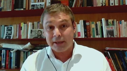Deputado pede exoneração de Campos Neto ao CMN; "Passou de todos os limites", diz à CNN.