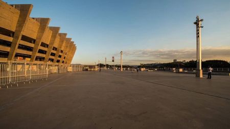 Deputado quer abertura de CPI do Mineirão para investigar contrato da Minas Arena