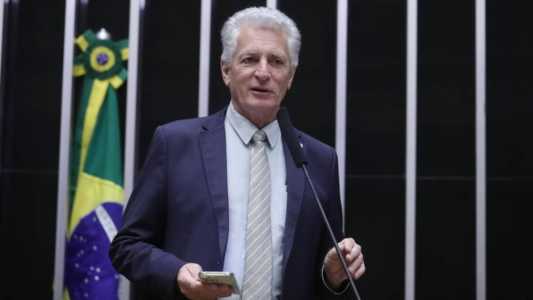 Deputado Rogério Correia defendeu fechamento do aeroporto Carlos Prates e se contrapõe ao prefeito Fuad Noman