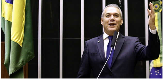 Líder de Zema na Câmara deixa presidência do Solidariedade em Minas