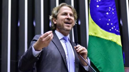 Deputado Zeca Dirceu criticou ações da oposição em protesto a decisões no STF