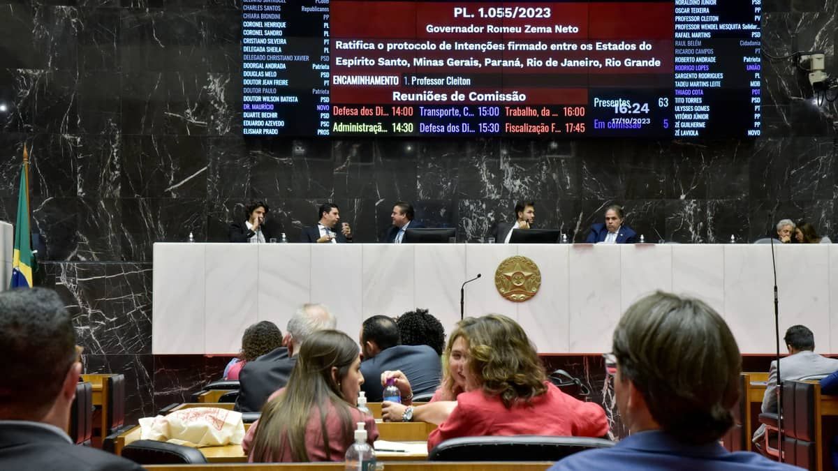 Assembleia de MG aprova projeto que valida a criação do consórcio dos estados do Sul e Sudeste