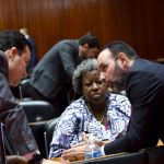 Oposição a Zema critica esvaziamento do plenário em votação do reajuste: ‘desinteresse’