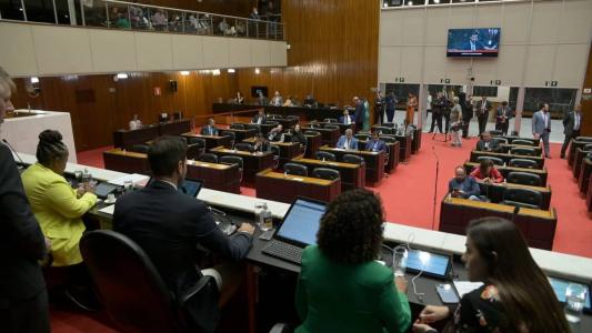 Deputados devem votar, em plenário, a extinção da Fundação Educacional Caio Martins (Fucam)
