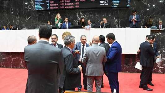 Deputados estaduais aprovaram nesta quarta-feira (19) a retirada do Detran da Polícia Civil