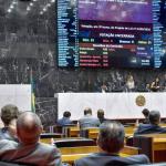 Decisão da Assembleia proíbe que deputados gravem vídeos no plenário e descumprimento pode levar à cassação