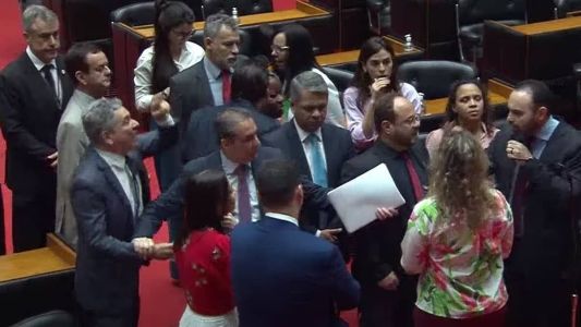 Deputados trocaram xingamentos e ofensas durante sessão da ALMG