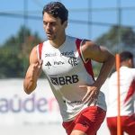 Rodrigo Caio não se anima com oferta do Cruzeiro e deseja ficar no Flamengo